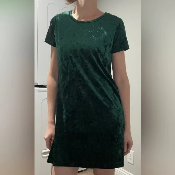 blair waldorf green and white dress Nanushka Franci Twist-Front Crushed Velvet Dress main image 1
